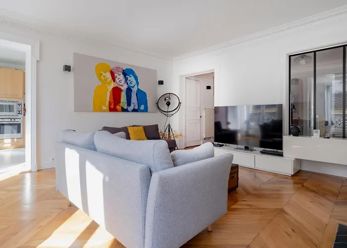 Paris Center - Haussmann Elegant Residence