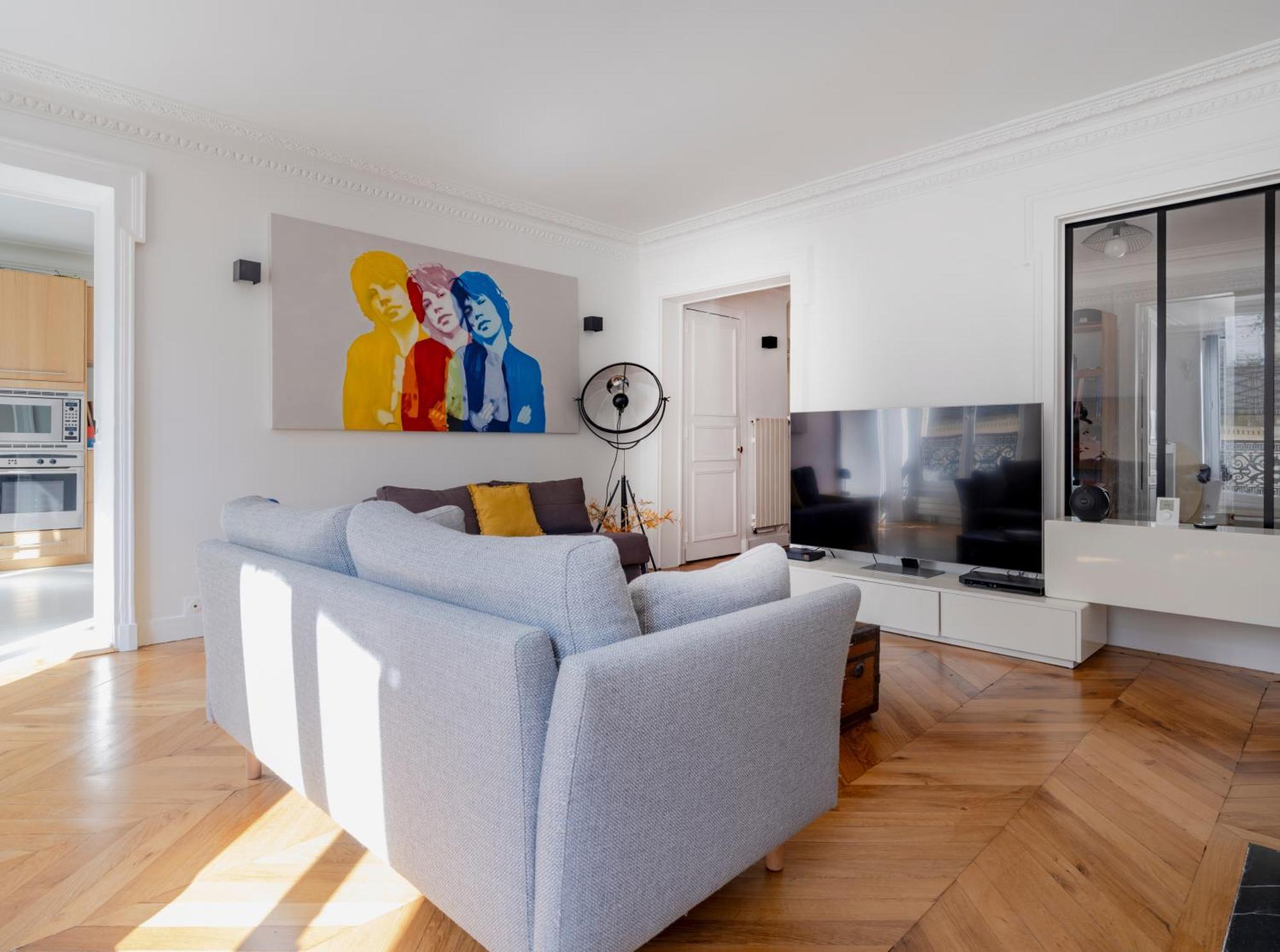 Center - Haussmann Elegant Apartment